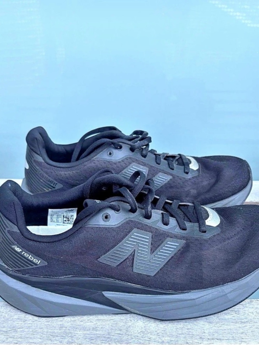 New Balance FuelCell Rebel v4 Men's Black & Gray US 9.5